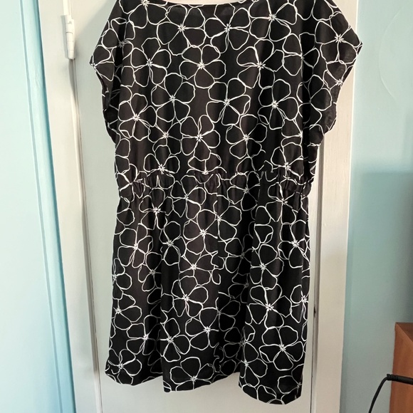 Joe Fresh Linen Blend Dress, Black with White Floral Print, 2X - Picture 9 of 10